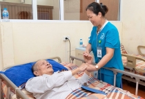 CHĂM SÓC NGƯỜI GIÀ NUÔI NGƯỜI BỆNH TẠI PHƯỜNG TÂN THỚI NHẤT QUẬN 12