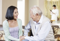 CHĂM SÓC NGƯỜI GIÀ NUÔI NGƯỜI BỆNH TẠI PHƯỜNG 3 QUẬN TÂN BÌNH