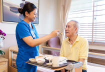 Chăm Sóc Người Cao Tuổi Tại TPHCM | Tìm Người Phù Hợp