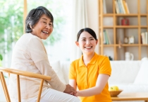 Tìm Người Chăm Người Cao Tuổi Tại TPHCM | Tìm Người Chăm Người Già TPHCM