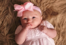 TÌM NGƯỜI GIÚP VIỆC CHĂM EM BÉ PHƯỜNG THỦ THIÊM QUẬN 2