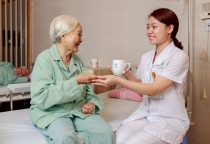 TÌM NGƯỜI GIÚP VIỆC CHĂM SÓC NGƯỜI BỆNH TẠI QUẬN 7