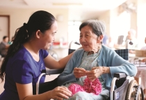 Tìm Người Giúp Việc Chăm Sóc Người Già Ăn Ở Lại Tại Nhà 0903720327