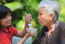 Tìm Người Giúp Việc Chăm Sóc Người Già Chuyên Nghiệp, Uy Tín Tại Quận 10 TPHCM Tìm Người Giúp Việc Chăm Sóc Người Già Chuyên Nghiệp, Uy Tín Tại Quận 10 TPHCM