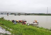 Những tiết lộ bất ngờ từ phía gia đình trước khi nữ sinh lớp 12 nhảy cầu ở Bắc Ninh